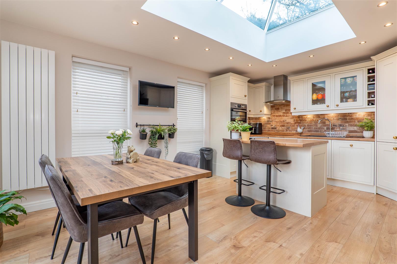 3 bed property in Appley Lane North, Wigan
